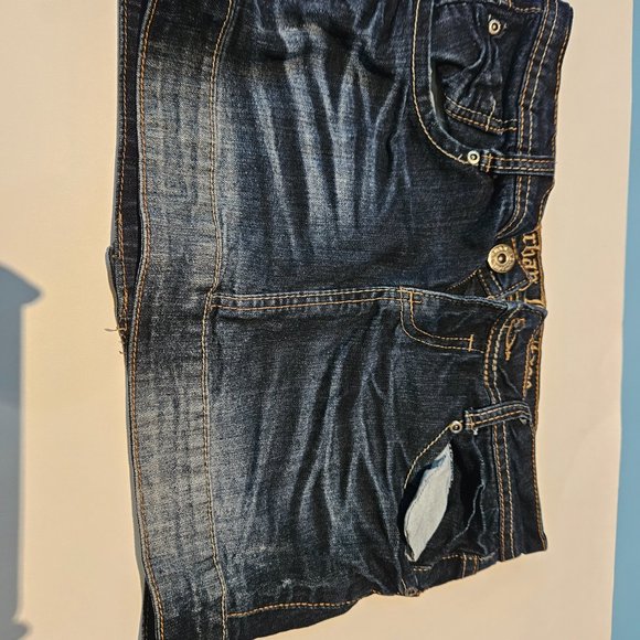 jean skirt - Picture 3 of 5